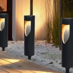 4 balises solaires à piquer GRILLY H34cm