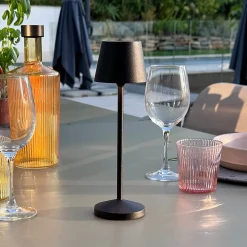 9 Lampes de table EMILY Noir + base de chargement