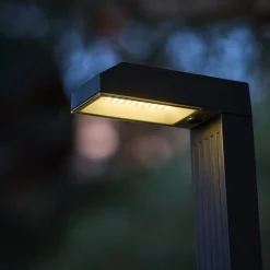 4 Potelets solaires TORLY H49cm 200LM