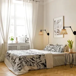 ALPINALUZ Applique murale avec bras oscillant et abat-jour en rotin Style rustique, douille E27 avec câble, prise et interrupteur