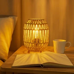 ALPINALUZ Lampe de Table en Rotin Naturel Tressée à la Main, Lumière Décorative E27 pour Chambre ou Chevet