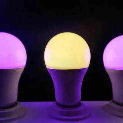 Ampoule LED Connectée WiFi E27 9W RGBW A60 - SILAMP