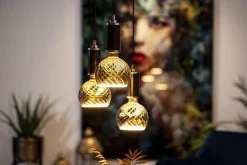 Ampoule LED décorative E27 230lm blanc chaud 6W Segula