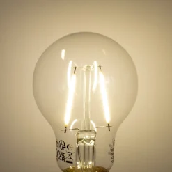 Ampoule LED E27 A60 avec détecteur crépusculaire 2,5W 250 lm 3000K