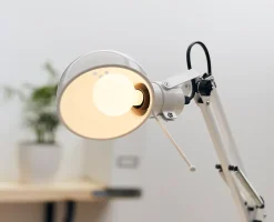 Ampoule LED mini globe E14 470lm 3.4W = 40W Ø4.5cm Diall blanc chaud et blanc neutre