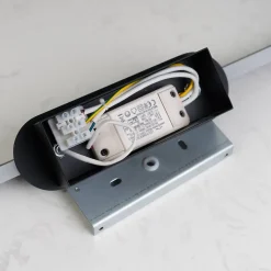 Applique LED design minimaliste - Taranto