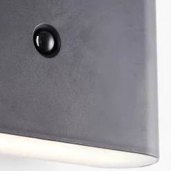 Applique LED magnétique d'extérieur à détecteur de mouvement rechargeable Xino noir IP44 330lm 3W Brilliant