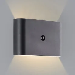 Applique LED magnétique d'extérieur à détecteur de mouvement rechargeable Xino noir IP44 330lm 3W Brilliant