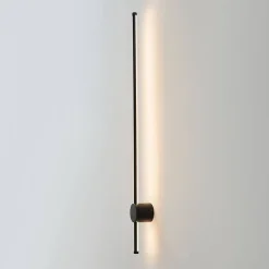 Applique LED noire minimaliste 97 cm design fin IP54 - Nikolai