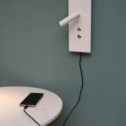 Applique liseuse LED double interrupteur et recharge USB - Hasta