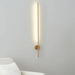 Applique longiligne dorée lumière LED - Mandal