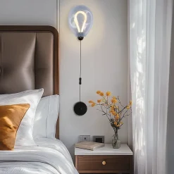 Applique mural LED poli en forme de ballon verre bleu froissé lumière chaude 8W avec interrupteur intégré dans le câble