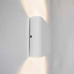 Applique murale blanche 17,5 cm avec LED IP65 - Batt