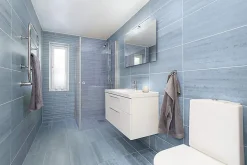 Applique murale de salle de bain Pandella LED intégrée 1350 IP44 11W blanc froid chromé