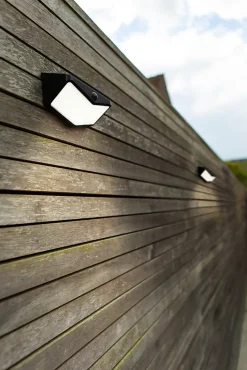 Applique murale d'extérieur avec capteur LED solaire Wings noir IP54 3,7W 500lm Lutec