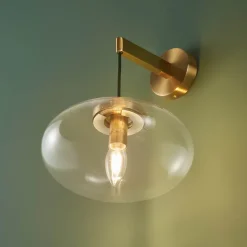 Applique murale dorée avec globe en verre soufflé suspendu - Milenzo