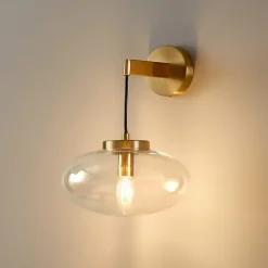 Applique murale dorée avec globe en verre soufflé suspendu - Milenzo