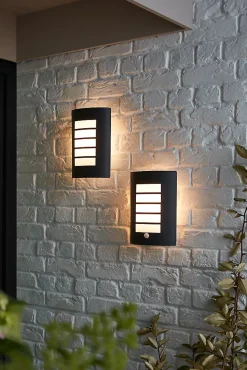 Applique murale Grandy E27 40W IP44 GoodHome gris anthracite