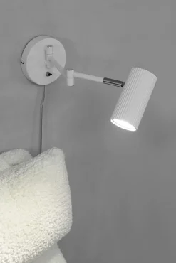 Applique murale GU10 métal blanche orientable avec bras flexible - Markslöjd - Costilla