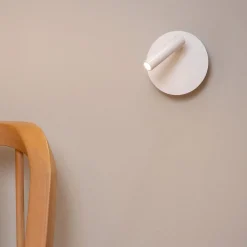 Applique murale intérieur LED rotative rechargeable Jolijn métal blanc IP20 145lm 2W Ø.10,2 cm Lucide