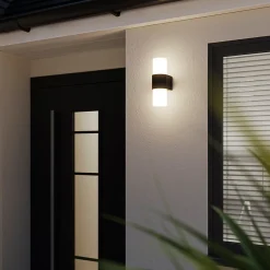 Applique murale LED intégrée Hurston 1000lm 12W IP44 GoodHome noir