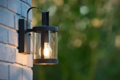 Applique murale LINDELO en métal avec 1xE27 - Noir - Lucide