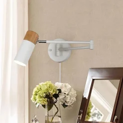 Applique murale moderne avec bras oscillant et câble de prise en bois et aluminium blanc Idéal pour chambre à coucher sa