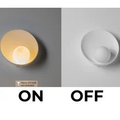 Applique murale moderne en résine de style milieu du siècle avec globe en verre blanc, dôme minimaliste en résine, G9 