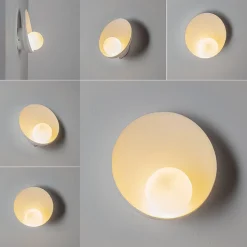 Applique murale moderne en résine de style milieu du siècle avec globe en verre blanc, dôme minimaliste en résine, G9 