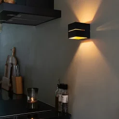 Applique murale moderne noire et dorée 9,7 cm - Transfer Groove