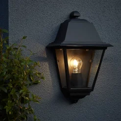 Applique murale Sagwon E27 60W IP44 GoodHome noir