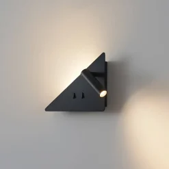 Applique noire triangle LED avec liseuse et angle droit à droite - Elaris Type A