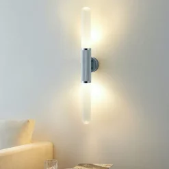 Applique tendance argent double éclairage métal et verre - Hita