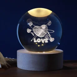 Boule de verre I-Total XL2720 3D avec LED RGB effet au plafond veilleuse pour enfants, lampe de nuit, base en bois, design LOVE