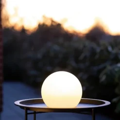 Boule lumineuse LED Mia blanche 20 cm