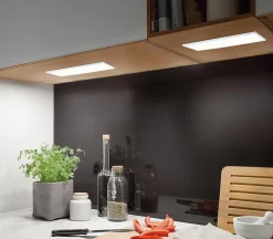 Éclairage sous-meubles LED Ace carré 300x100mm 520lm 2700K Blanc Satiné gradable