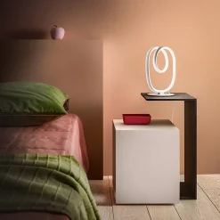 Diva - Lampe de table LED dimmable - Aluminium blanc satiné, diffuseur en silicone, lumière chaude 3000K, 17W