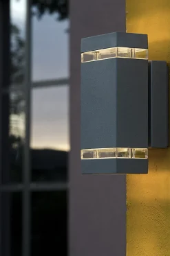 Elstead Jannik - Applique murale d'extérieur à 2 lumières LED Graphite IP44