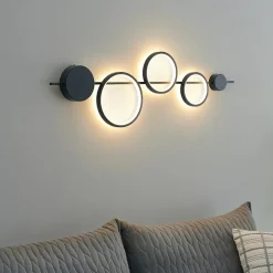 Grande applique graphique noire LED - Saretti