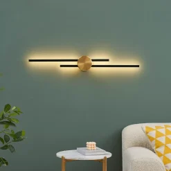 Grande applique noire et laiton aux lignes épurées 89 cm - Pia