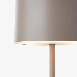 HELIO Lampe à poser taupe métal/plastique -LED intégrée 2W - ampoule incluse
