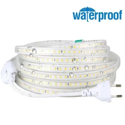 Kit Ruban LED 220v 10M blanc froid 6000K étanche IP65 avec fixations fournies, intérieur et extérieur