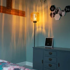 Lampadaire design noir avec verre ambré - Qara