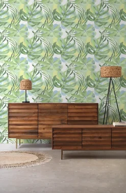 Lampadaire en fibres naturelles et base métallique