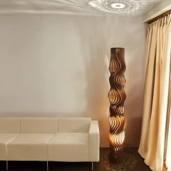 Lampadaire Led bois naturel et noir GM - Piatoni - Alta