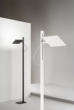 Lampadaire led de salon blanc, 24W 2160lm, réglable en hauteur et orientable à 340, interrupteur on/off, CCT et variateur à pied