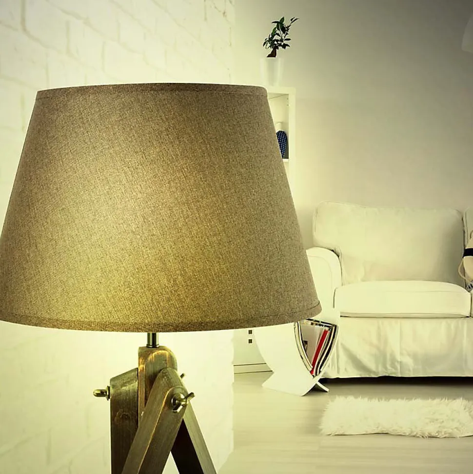 Lampadaire Marron 150cm Modèle Deep Trepied Old Wood Mac-andrews