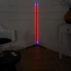 Lampadaire tube en aluminium Angle