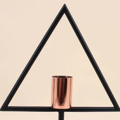 Lampe à poser design forme triangle