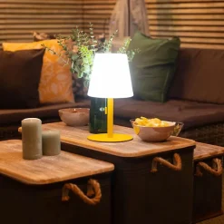 Lampe à poser POP - cône jaune rechargeable en métal LED IP44, 400 lumens, CCT et dimmable, hauteur ajustable